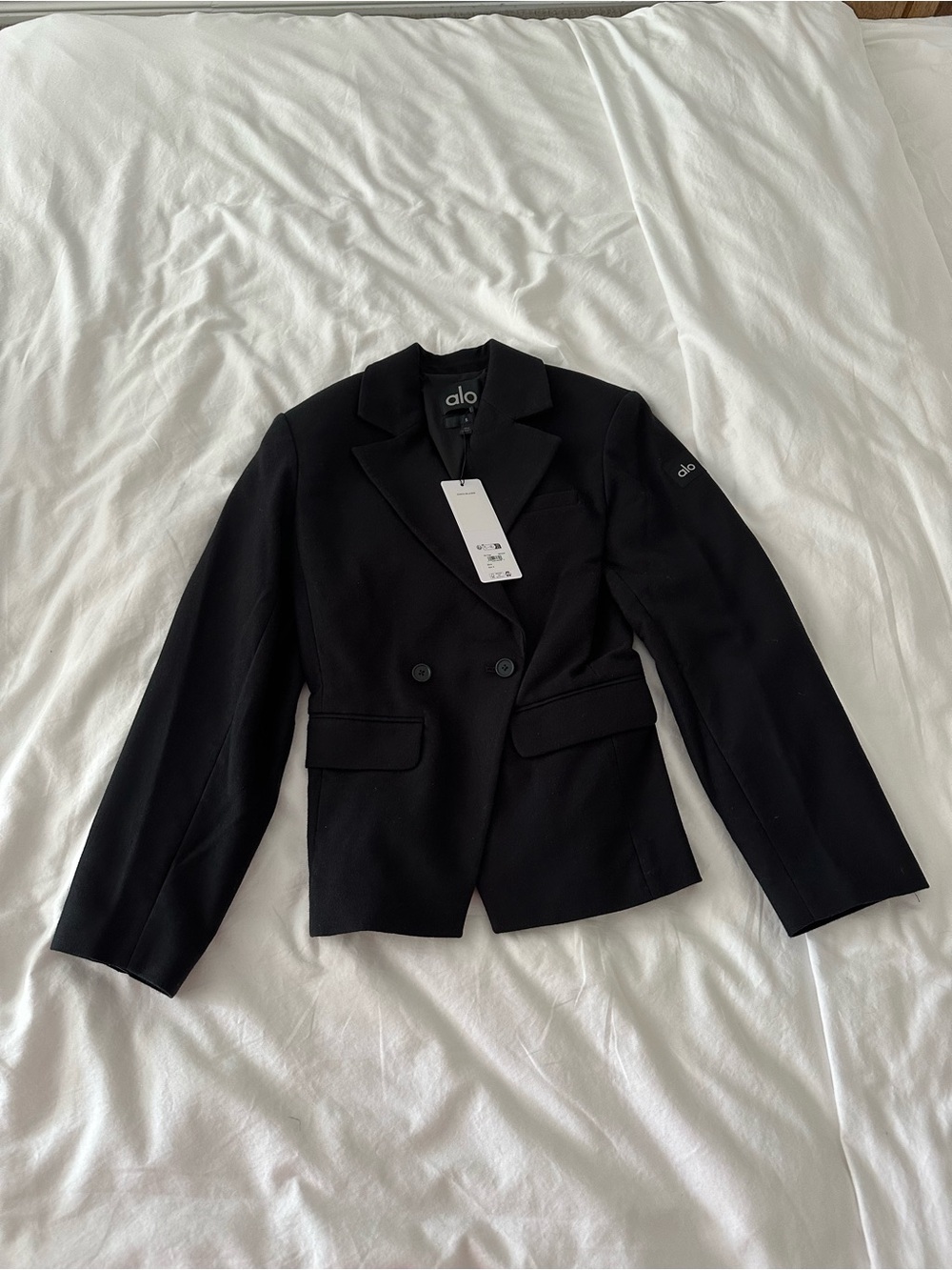 Alo Yoga Cinch Blazer in Black NWT Size Small